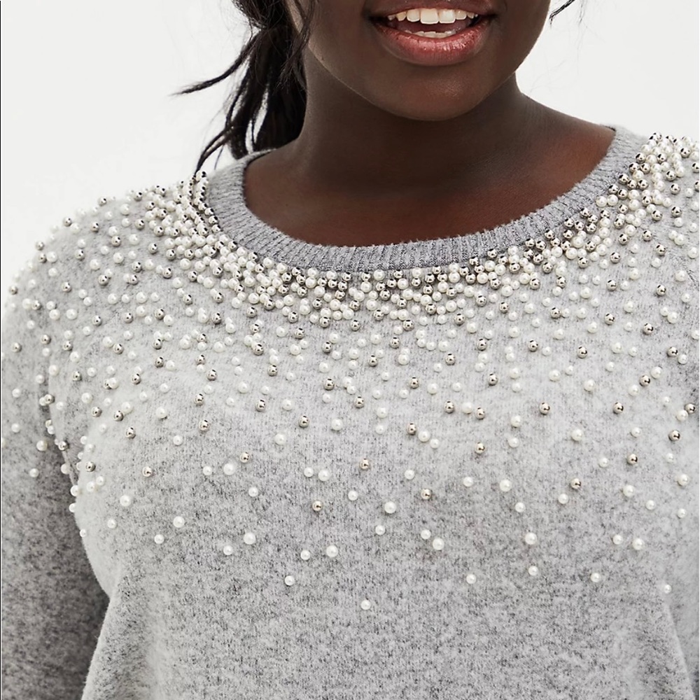 Super Soft Sweater with Pearl detail